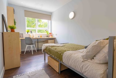 iQ Arkwright House Student Halls, Tumbling Hill Street, City Centre, Bradford, BD7 1DB - Image 3